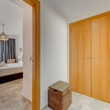 Modern With Large Terrasse, Bbq, Fast Wifi, 2 Pools Пуэрто-де-Сантьяго