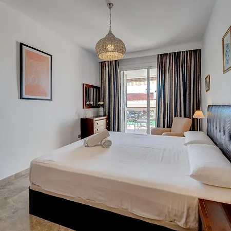 Modern With Large Terrasse, Bbq, Fast Wifi, 2 Pools * Puerto de Santiago (Tenerife)