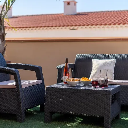 Modern With Large Terrasse, Bbq, Fast Wifi, 2 Pools * Puerto de Santiago (Tenerife)