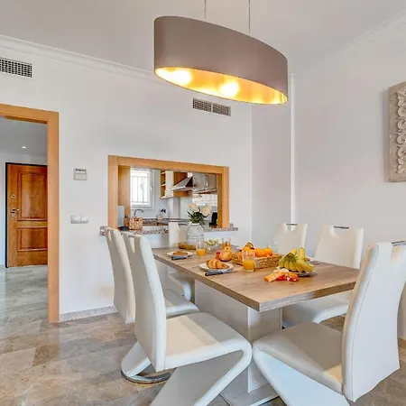 Modern With Large Terrasse, Bbq, Fast Wifi, 2 Pools *