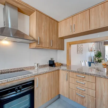 Modern With Large Terrasse, Bbq, Fast Wifi, 2 Pools *